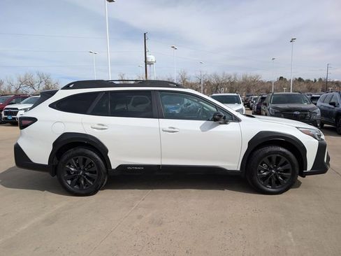 Certified 2025 Subaru Outback Onyx Edition w/ Popular Package #2 image 2