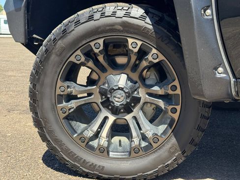 Used 2021 Chevrolet Silverado 1500 RST AWD/4WD image 7