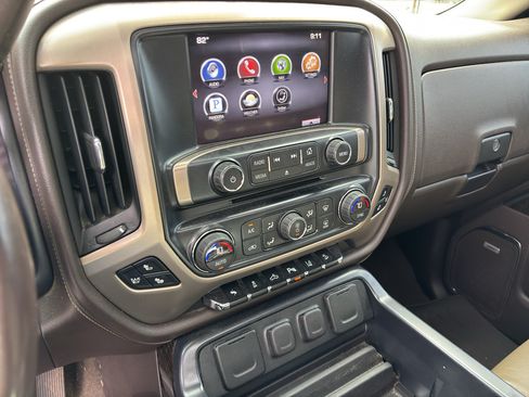 Used 2015 GMC Sierra 2500 Denali AWD/4WD image 20