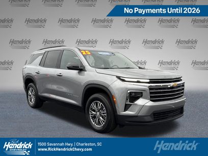 Certified 2025 Chevrolet Traverse LT