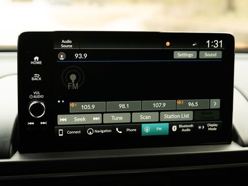 Certified 2025 Honda Pilot Elite image 31