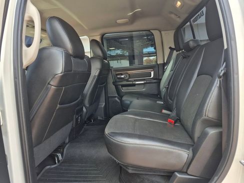 Used 2016 RAM 1500 Laramie w/ Convenience Group image 15