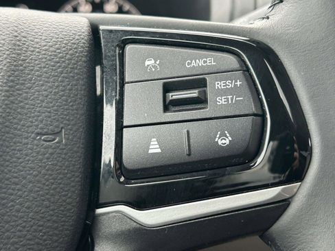 Used 2025 Honda Odyssey Touring image 24