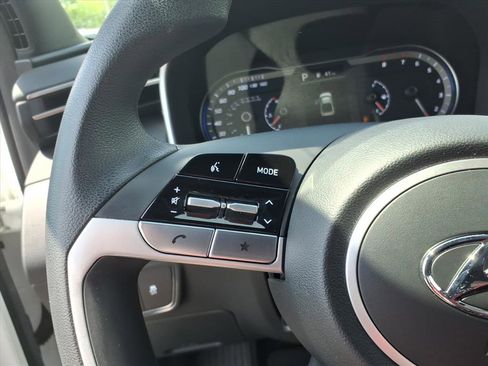 Used 2024 Hyundai Santa Cruz SEL AWD/4WD image 18