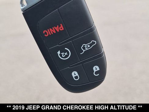 Used 2019 Jeep Grand Cherokee High Altitude AWD/4WD image 30