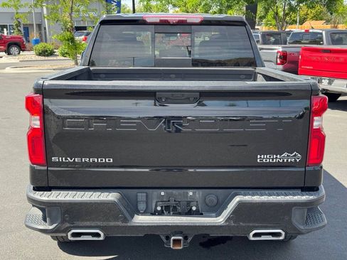 Used 2023 Chevrolet Silverado 1500 High Country w/ Technology Package AWD/4WD image 7