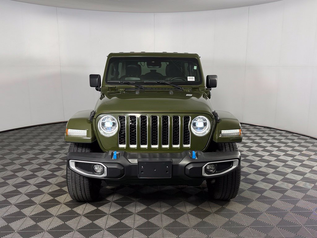 Used 2022 Jeep Wrangler Unlimited Sahara w/ Safety Group AWD/4WD image 3