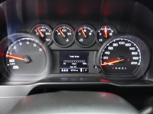 Used 2024 Chevrolet Silverado 1500 Custom AWD/4WD image 50