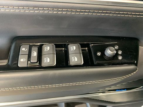 Used 2024 Jeep Grand Wagoneer Series II w/ Quick Order Packagew 28T image 30