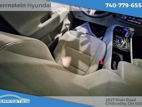 Used 2024 Hyundai Kona SEL image 13