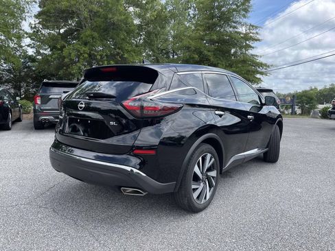 Used 2024 Nissan Murano SL FWD image 3