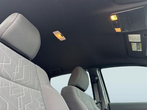 Used 2018 Toyota Tacoma TRD Sport image 15