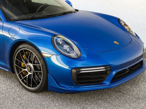 Used 2017 Porsche 911 Turbo S AWD/4WD image 5