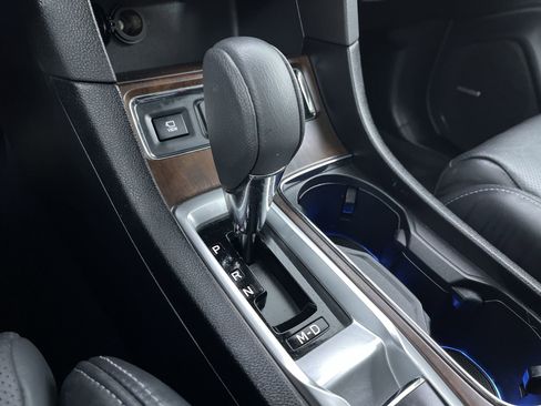 Used 2023 Subaru Ascent Touring image 21