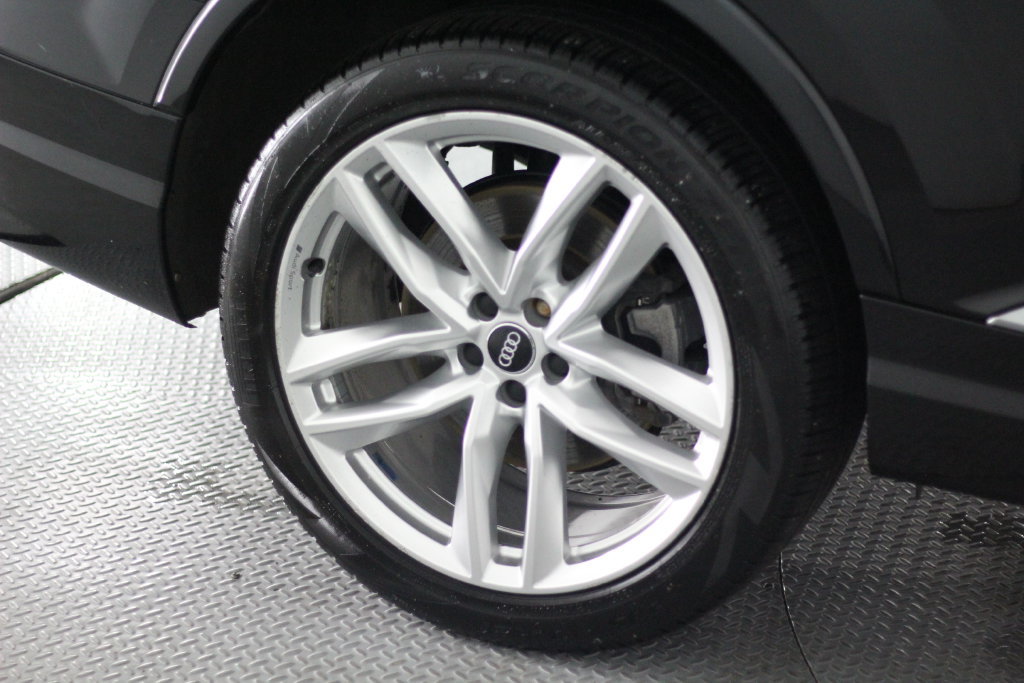Used 2018 Audi Q7 3.0T Prestige AWD/4WD image 68