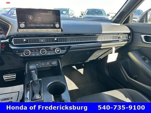 Certified 2025 Honda Civic Sport image 22