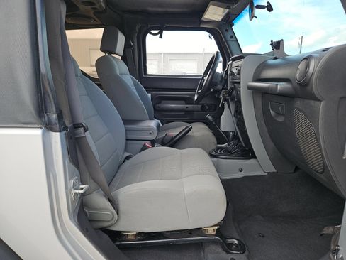 Used 2007 Jeep Wrangler Rubicon AWD/4WD image 24
