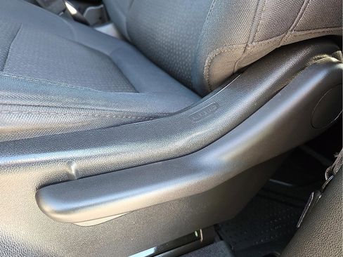 Certified 2019 Chevrolet Silverado 1500 Custom Trail Boss w/ Custom Convenience Package image 15