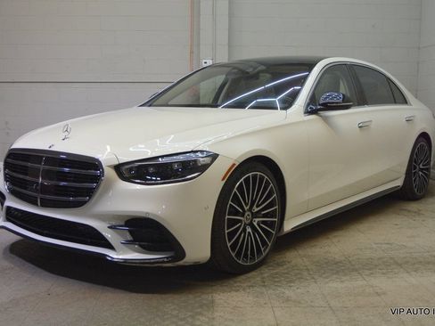 Used 2022 Mercedes-Benz S 500 4MATIC image 2