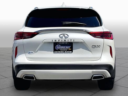 Used 2021 INFINITI QX50 Luxe w/ Appearance Package FWD image 5