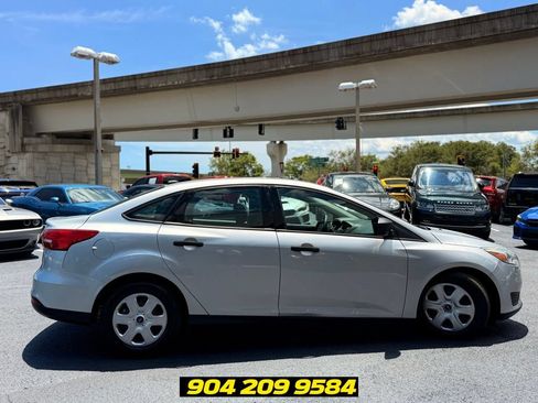 Used 2016 Ford Focus S FWD image 7