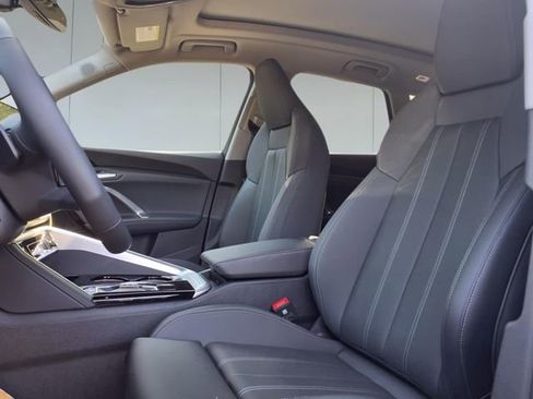New 2025 Audi Q5 Premium Plus image 11