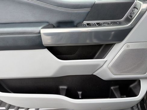 Used 2024 Ford F350 Limited image 54