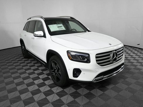 New 2026 Mercedes-Benz GLB 250 image 25