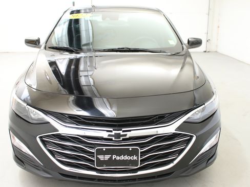 Used 2022 Chevrolet Malibu LS FWD image 2