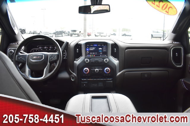 Used 2022 GMC Sierra 2500 SLT w/ SLT Premium Package AWD/4WD image 3