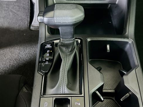 Used 2025 Kia K5 LXS image 24