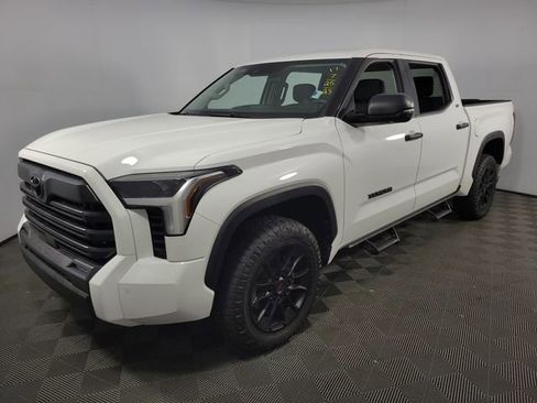 Used 2023 Toyota Tundra SR5 image 3