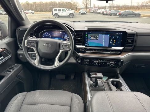 Used 2023 Chevrolet Silverado 1500 RST w/ Z71 Off-Road Package image 24