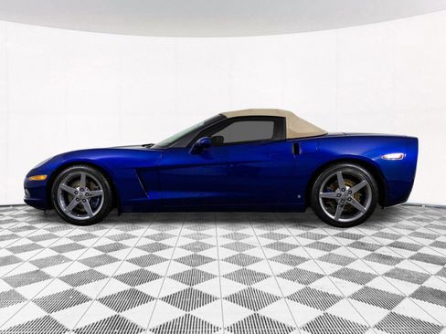 Used 2006 Chevrolet Corvette Base w/ Preferred Equipment Group image 10
