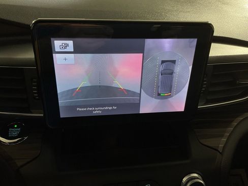 Used 2020 Ford Explorer Limited w/ Class III Trailer Tow Package image 4