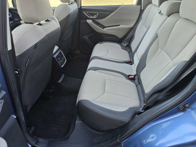 Used 2021 Subaru Forester Premium AWD/4WD image 8
