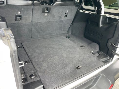 Used 2021 Jeep Wrangler Unlimited Sahara image 28