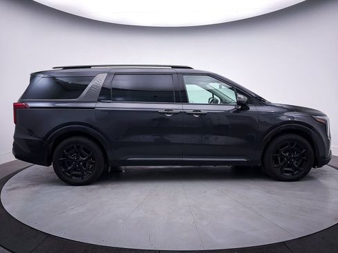 Used 2025 Kia Carnival SX image 42