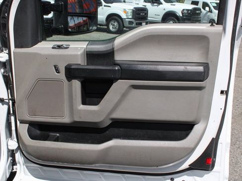 Used 2018 Ford F250 XL w/ Power Equipment Group RWD image 34
