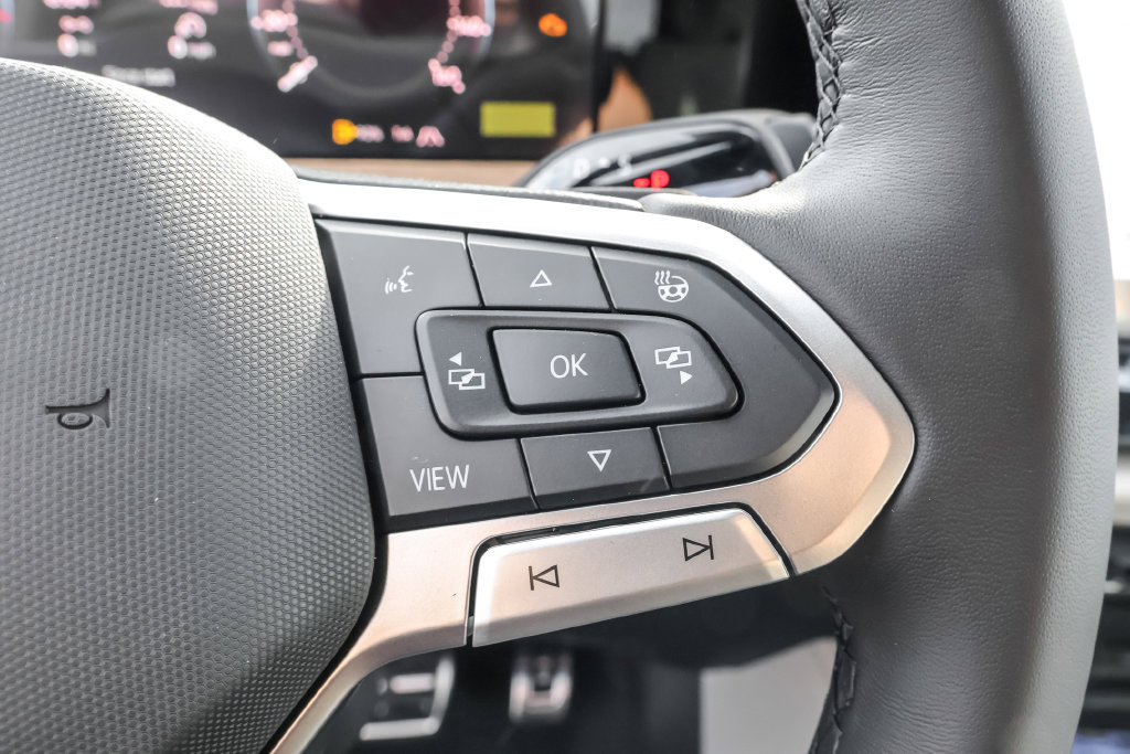 New 2027 Volkswagen Atlas SEL R-Line AWD/4WD image 29