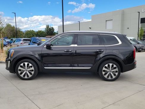 Used 2022 Kia Telluride S AWD/4WD image 2