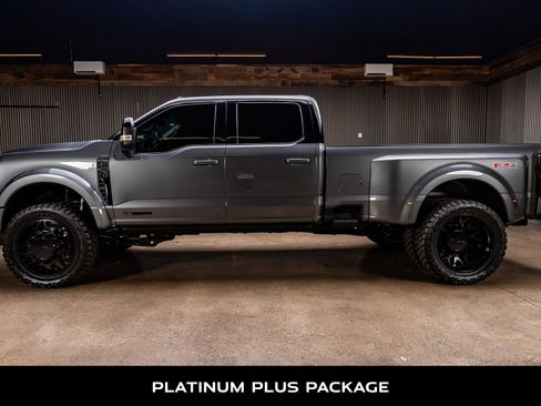 Used 2026 Ford F450 Platinum w/ Platinum Plus Package image 6