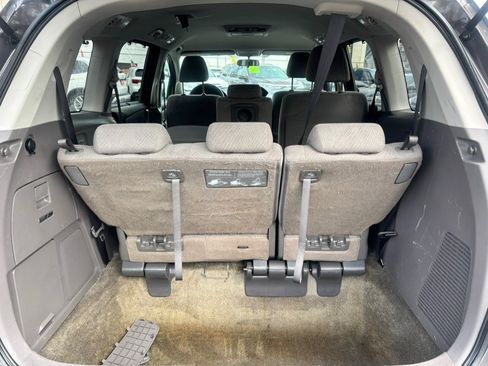 Used 2017 Honda Odyssey SE image 10