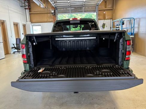 New 2026 Nissan Frontier SV w/ SV Convenience Package AWD/4WD image 17