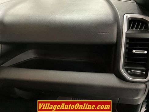 Used 2022 RAM 1500 Big Horn AWD/4WD image 48