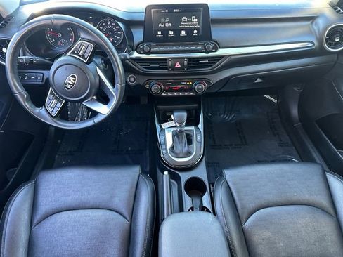 Used 2019 Kia Forte EX image 16