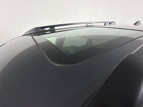 Used 2025 Subaru Forester Limited image 14