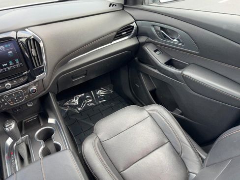 Used 2018 Chevrolet Traverse Premier w/ LPO, Floor Liner Package AWD/4WD image 16