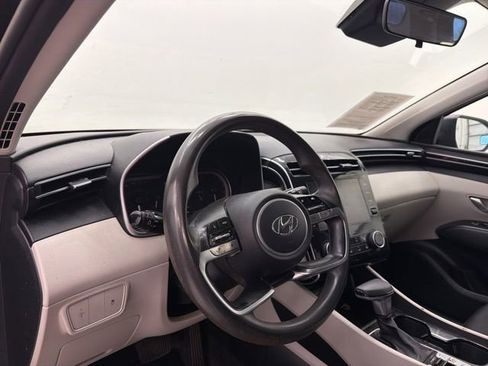 Used 2022 Hyundai Tucson SEL FWD image 12