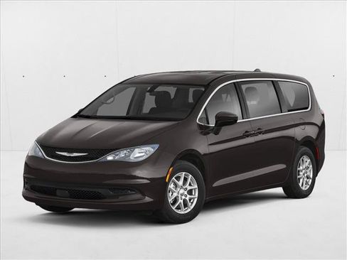 Used 2023 Chrysler Voyager LX FWD image 1